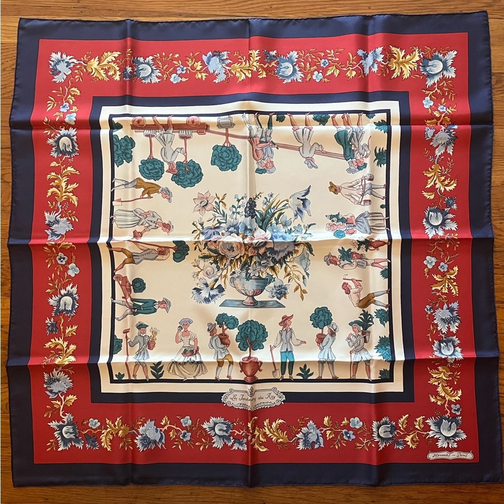 Hermès Les Jardiniers Du Roy by Maurice Tranchant Silk Scarf in Red & Blue
